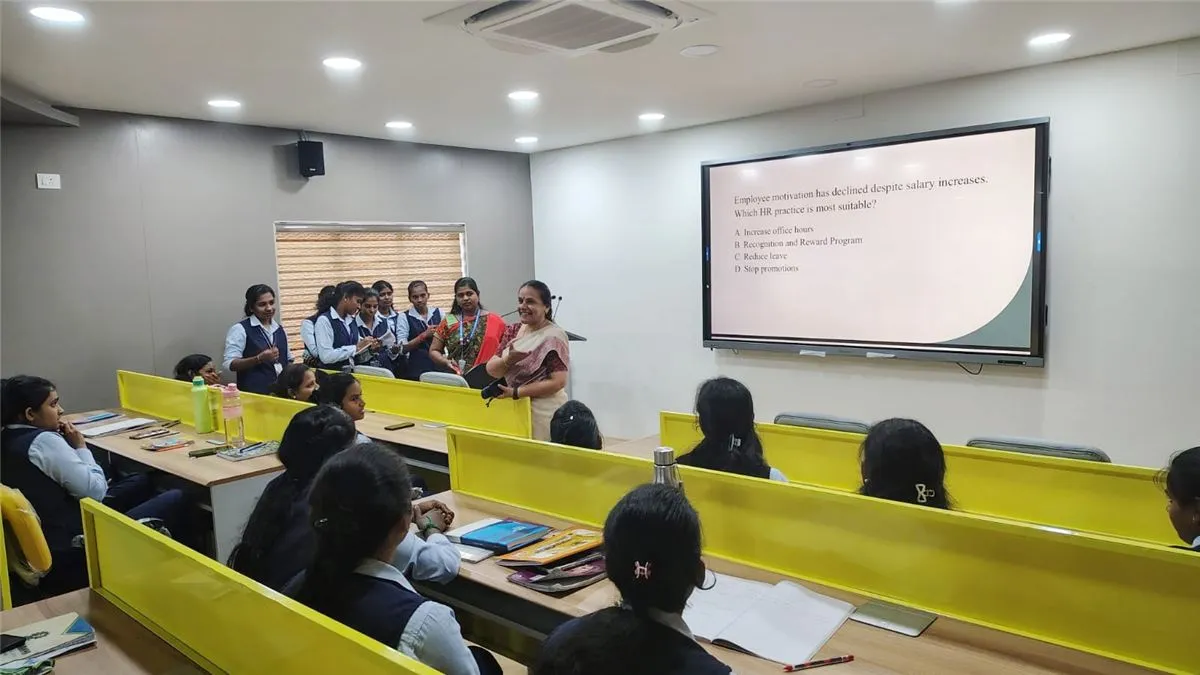 HR Quiz, photo 4 of 4